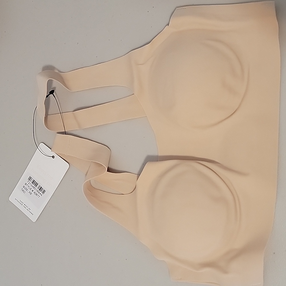 The Sleek Scoop Bralette: XS / Nude